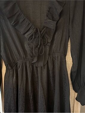 Molly Bracken Black Ruffle V-Neck Tie-Front Mini Dress